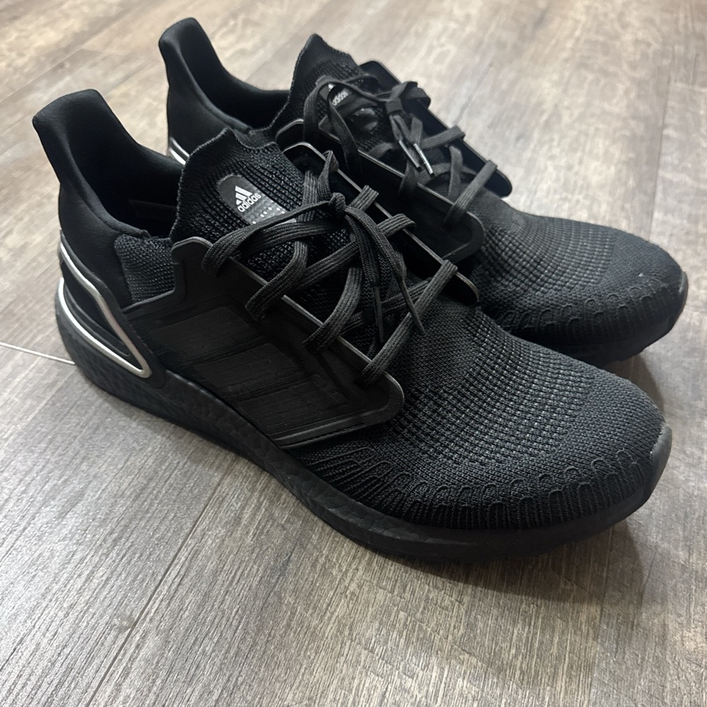 Adidas Men's Ultra Boost Brand New, Never worn